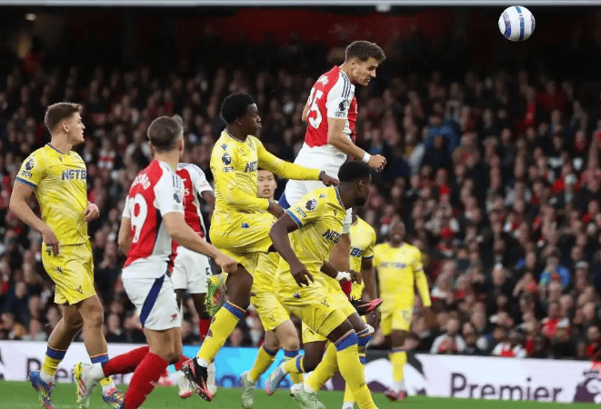 爱游戏体育下载-包含风云突变巴塞罗那国际比赛日止住颓势，意甲版图或变，震撼外界，赛程密集仍需轮换的词条