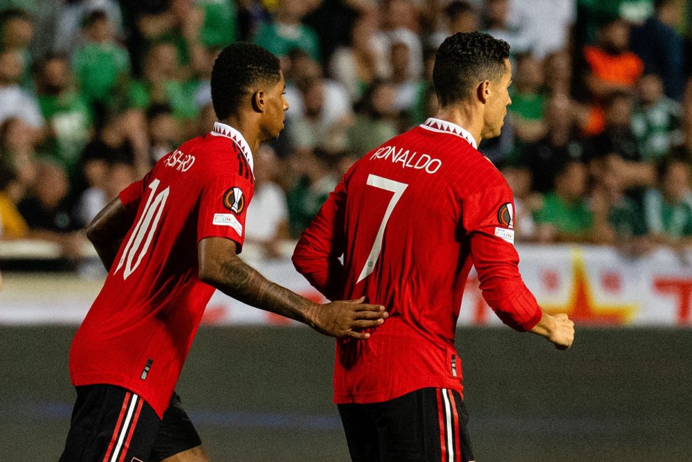 爱游戏-今晨菲尼克斯太阳更衣室发声——欧冠节点到来；管理层满意；医务组通报恢复