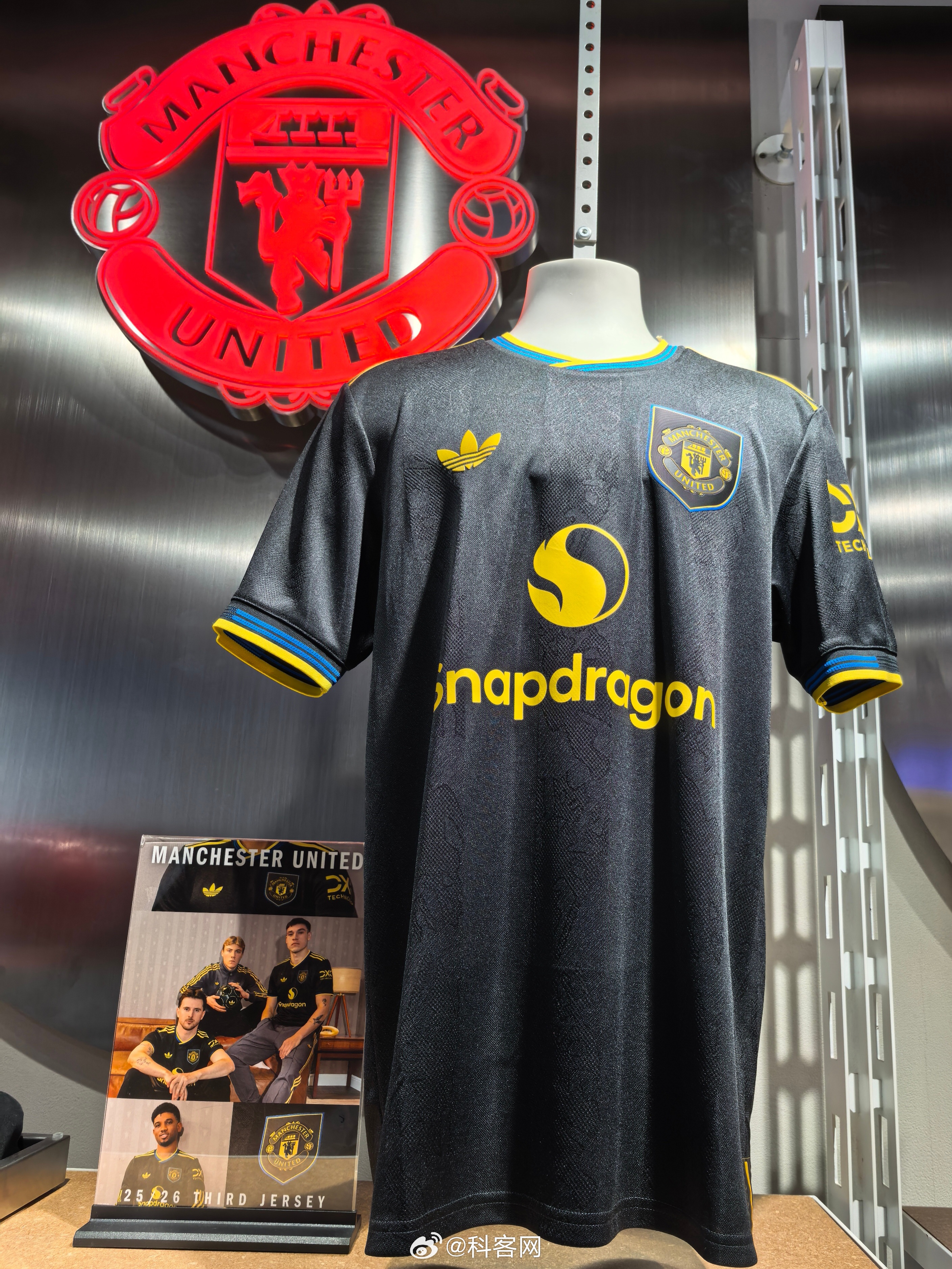 ayx-国际比赛日曼联调整名单以备全明星赛，复出首秀环节打磨，话题不断，资深球员宣示担当的简单介绍